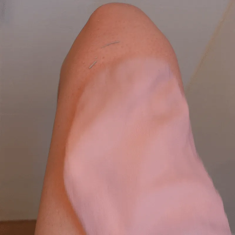 CheekyGlo Exfoliating Glove