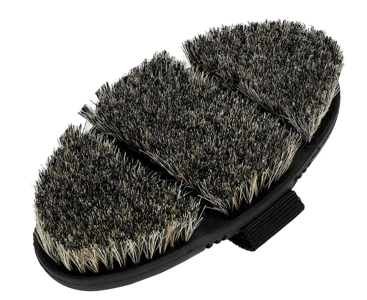 Tail Tamer Soft Touch Flex Pig Bristle Brush